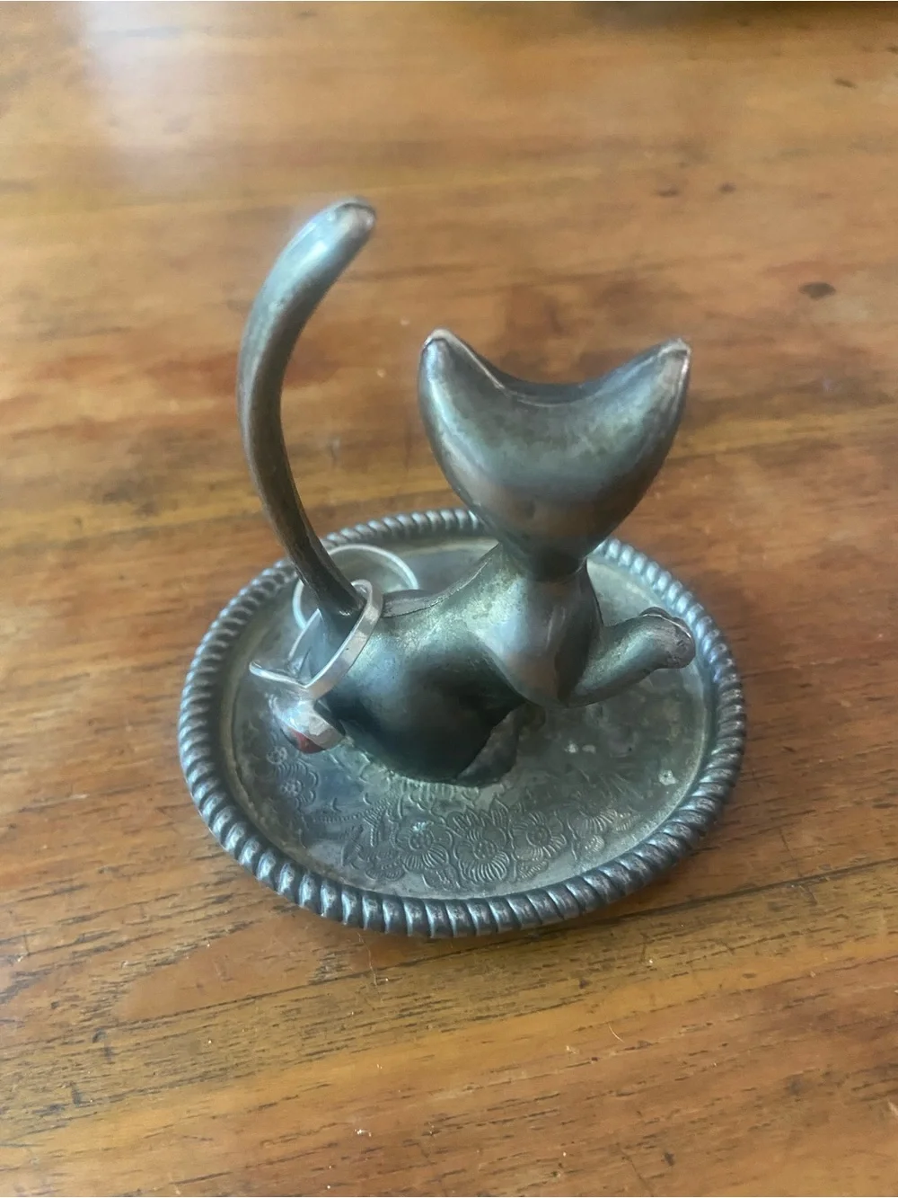 Vintage-Silver Metal Cat Ring Holder Jewelry Dish